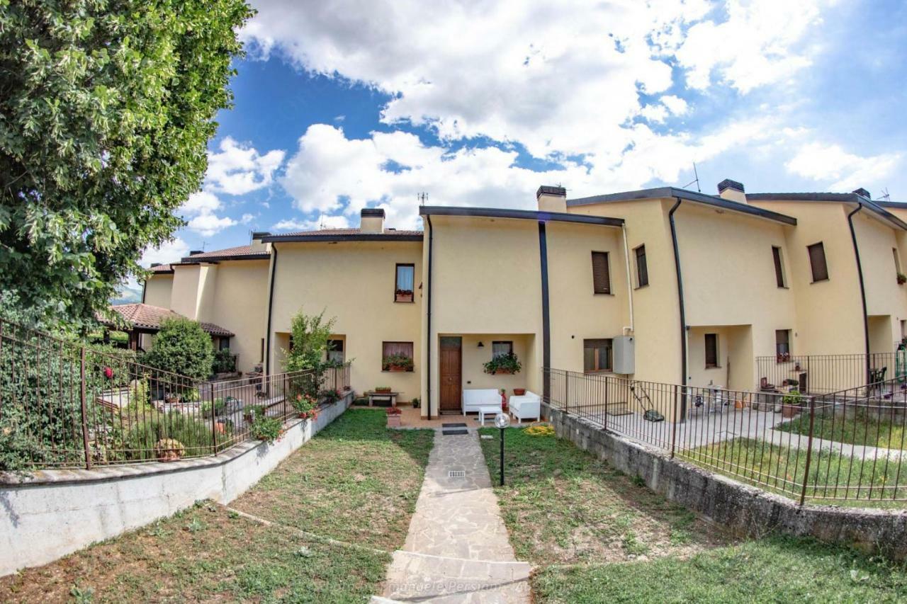 Casa Vacanze Nonna Angela Норча Экстерьер фото